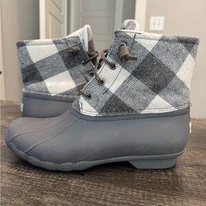 Sperry Gray Plaid Winter Boots